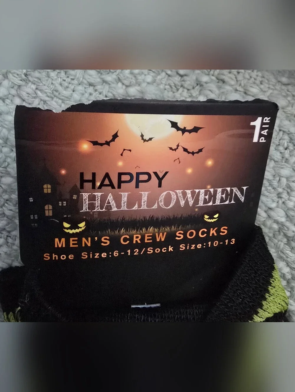 Halloween Mummy Eye Men's Crew Socks - Gray & Neon Green 1 Pair